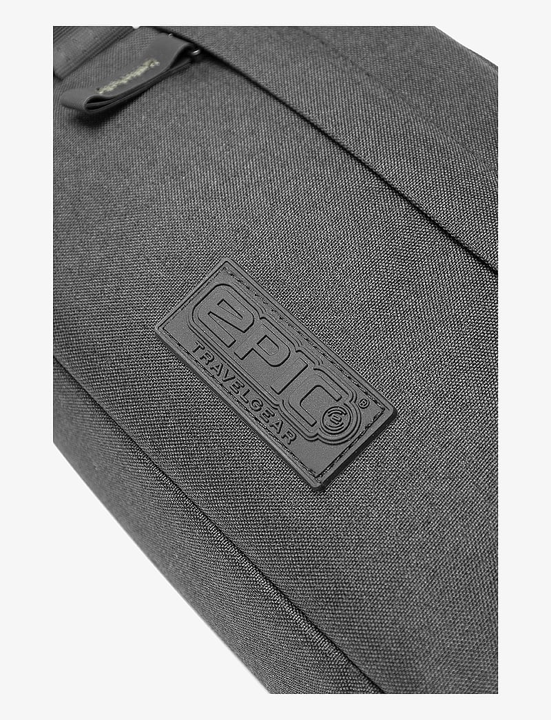 EPIC Travelgear - COMPACT Toilet Case Black - osta olukorra järgi - black - 2