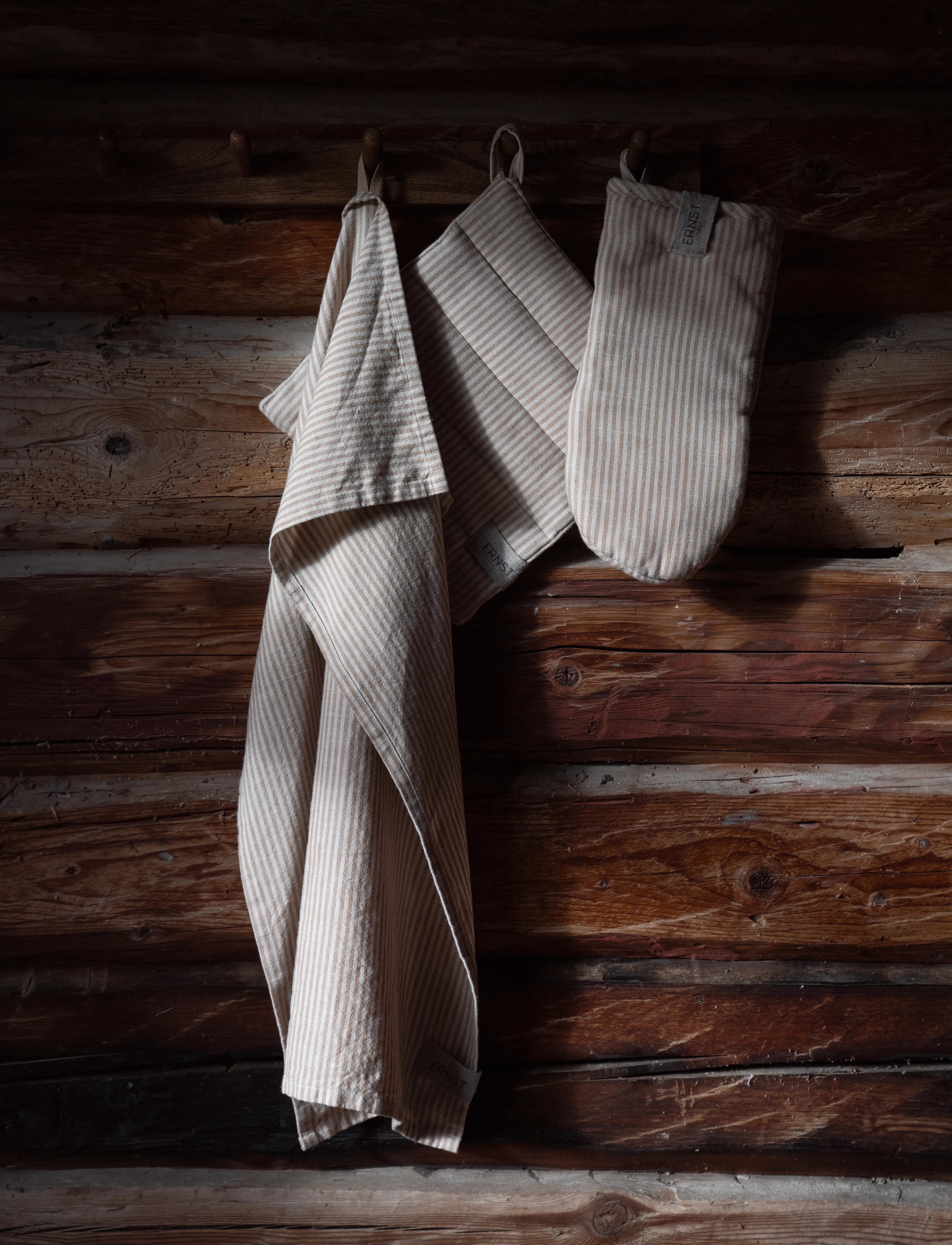 ERNST Pot Holder, 23X25 cm, Beige, Køkkentekstiler > Ovnvanter Og Handsker, Unisex