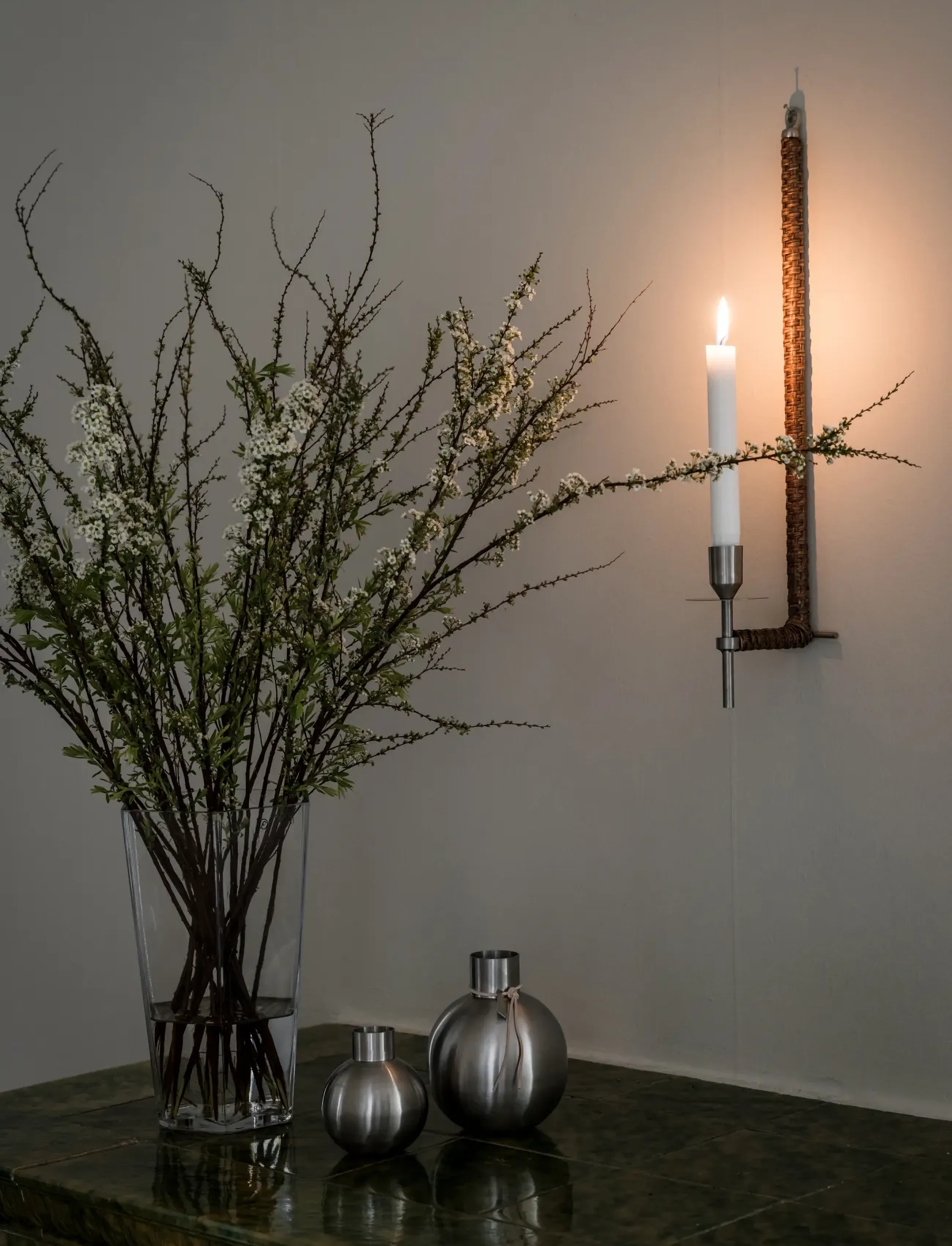 ERNST - Wall candleholder - ljusstakar - silver - 0