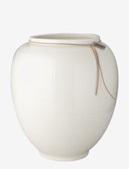 Vase - WHITE