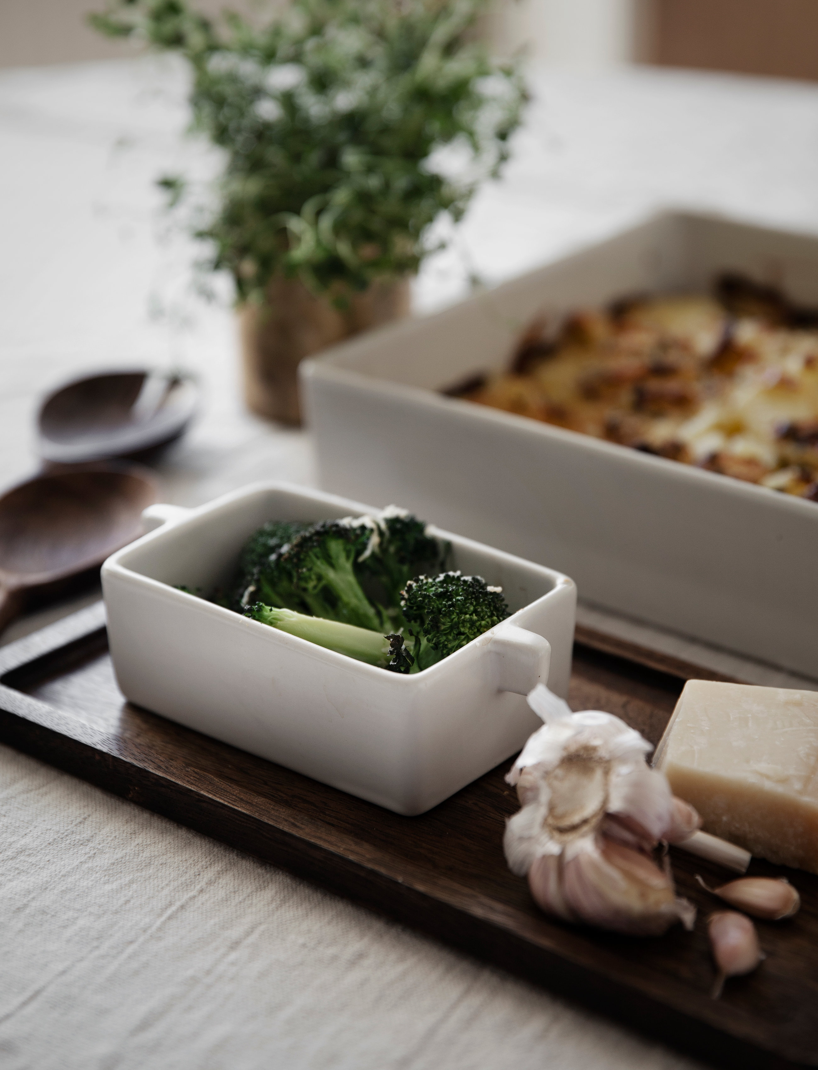 ERNST Træunderlag, 30X15 cm, Dining & Table Accessories, Schwarz - Trays, Homeware