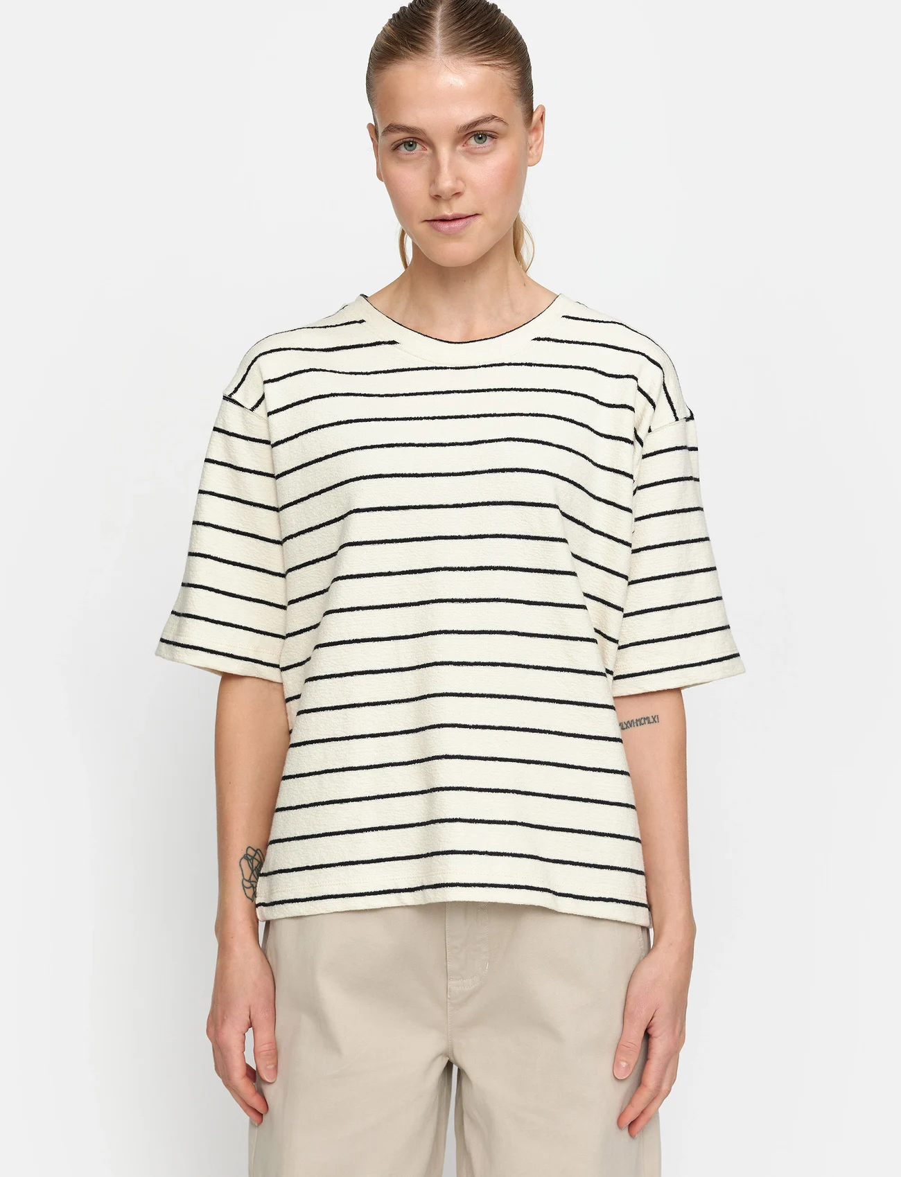 Esme Studios - ESMia T-shirt - GOTS - t-paidat - buttercream stripes - 0