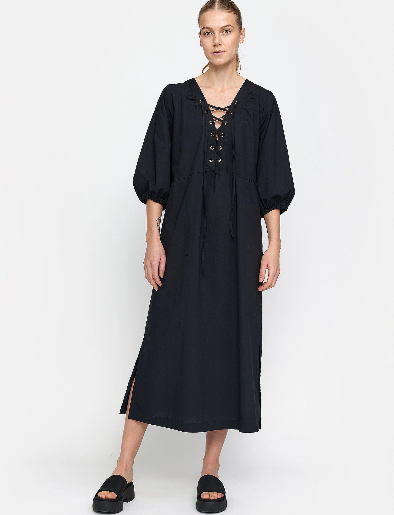 ESSaga Maxi Dress
