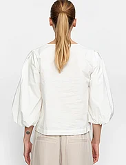 Esme Studios - ESRikka 3/4 Blouse - long-sleeved blouses - snow white - 4