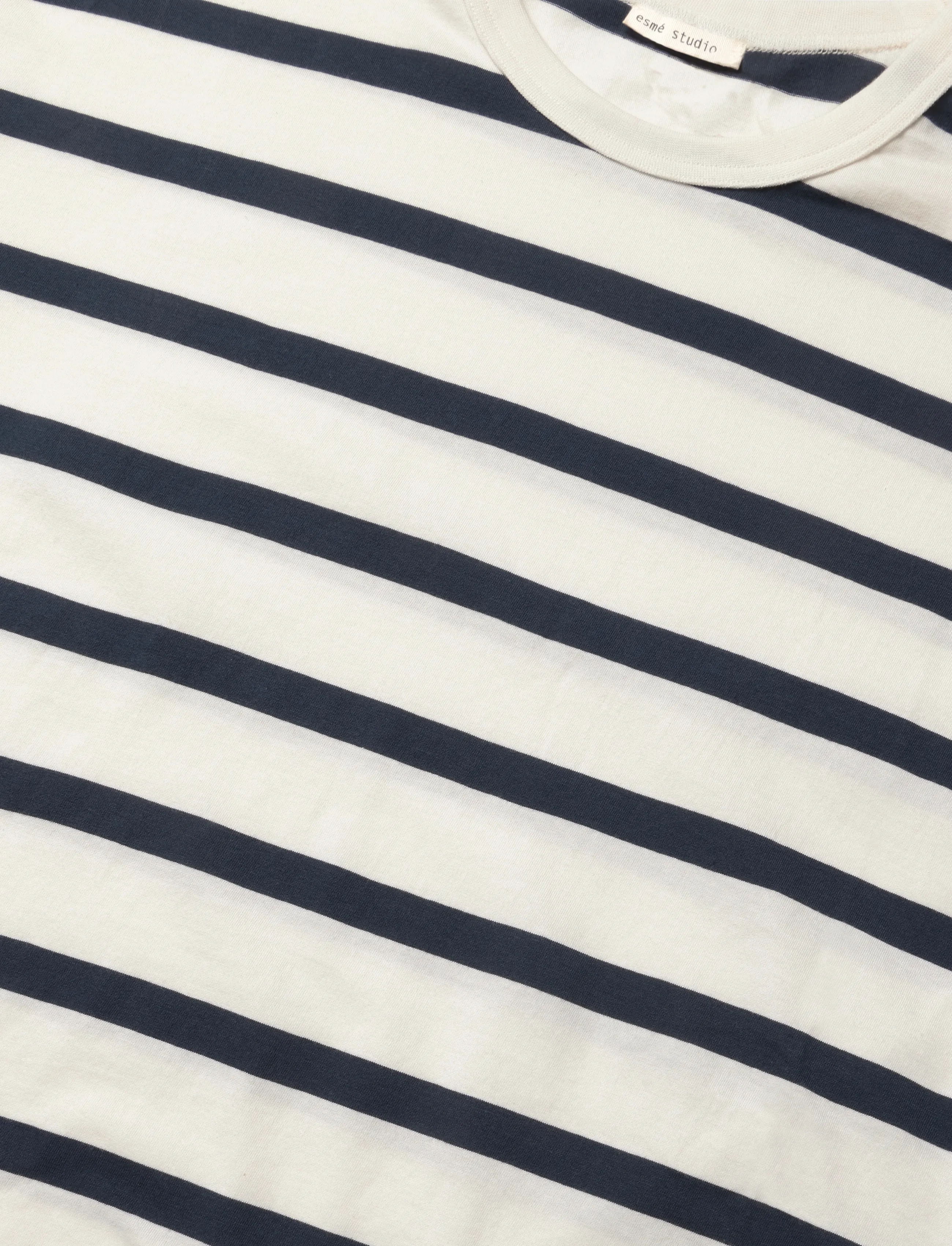 Esme Studios - ESSigne Boxy T-shirt Stripe GOTS - t-shirts & tops - white/ navy stripe - 5