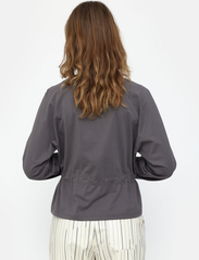 Esme Studios - ESGrace LS Blouse - long-sleeved blouses - magnet - 3