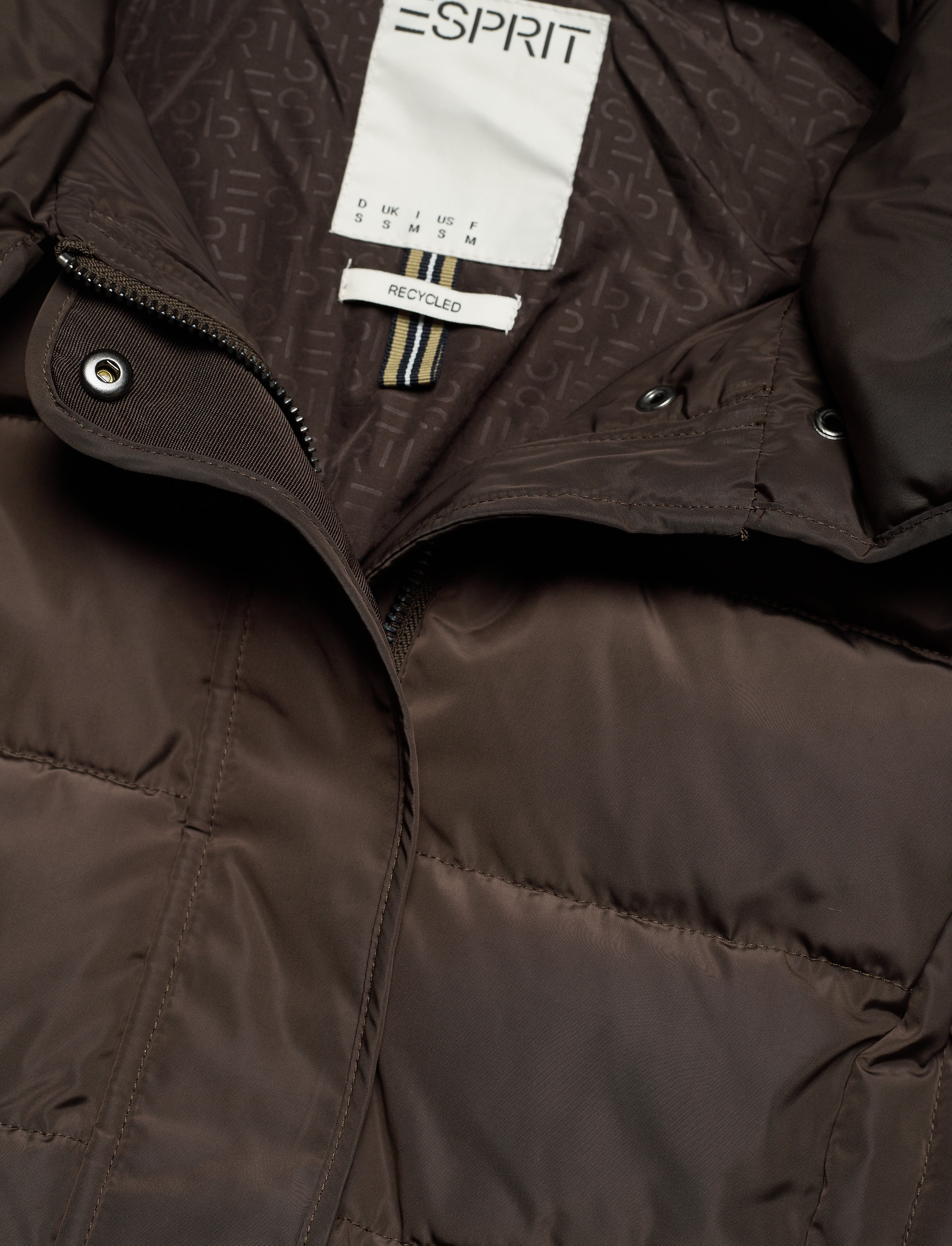 Esprit Casual - Quilted jacket with 3M™ Thinsulate™ padding - dark brown - 3