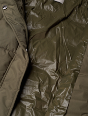 Esprit Casual - Quilted coat with rib knit details - Žieminės striukės - dark khaki - 6