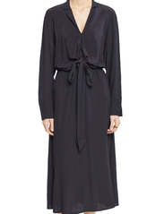 Esprit Casual - Midi dress with tie detail - hemdkleider - black - 2