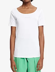Esprit Casual - T-Shirts - lägsta priserna - white - 2