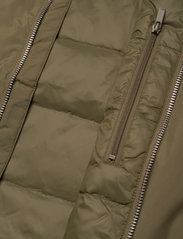 Esprit Collection - Recycled: jacket with down filling - Žieminės striukės - light khaki - 4