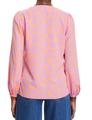 Esprit Collection - Crepe blouse with all-over pattern - långärmade blusar - lilac 4 - 2