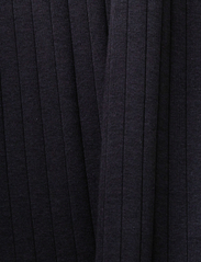 EDC by Esprit - Dresses knitted - strikkjoler - black - 4