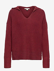 Sweaters - DARK RED