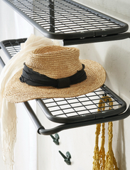 Essem Design - Classic hat rack - naulakot & koukut - black textured - 1