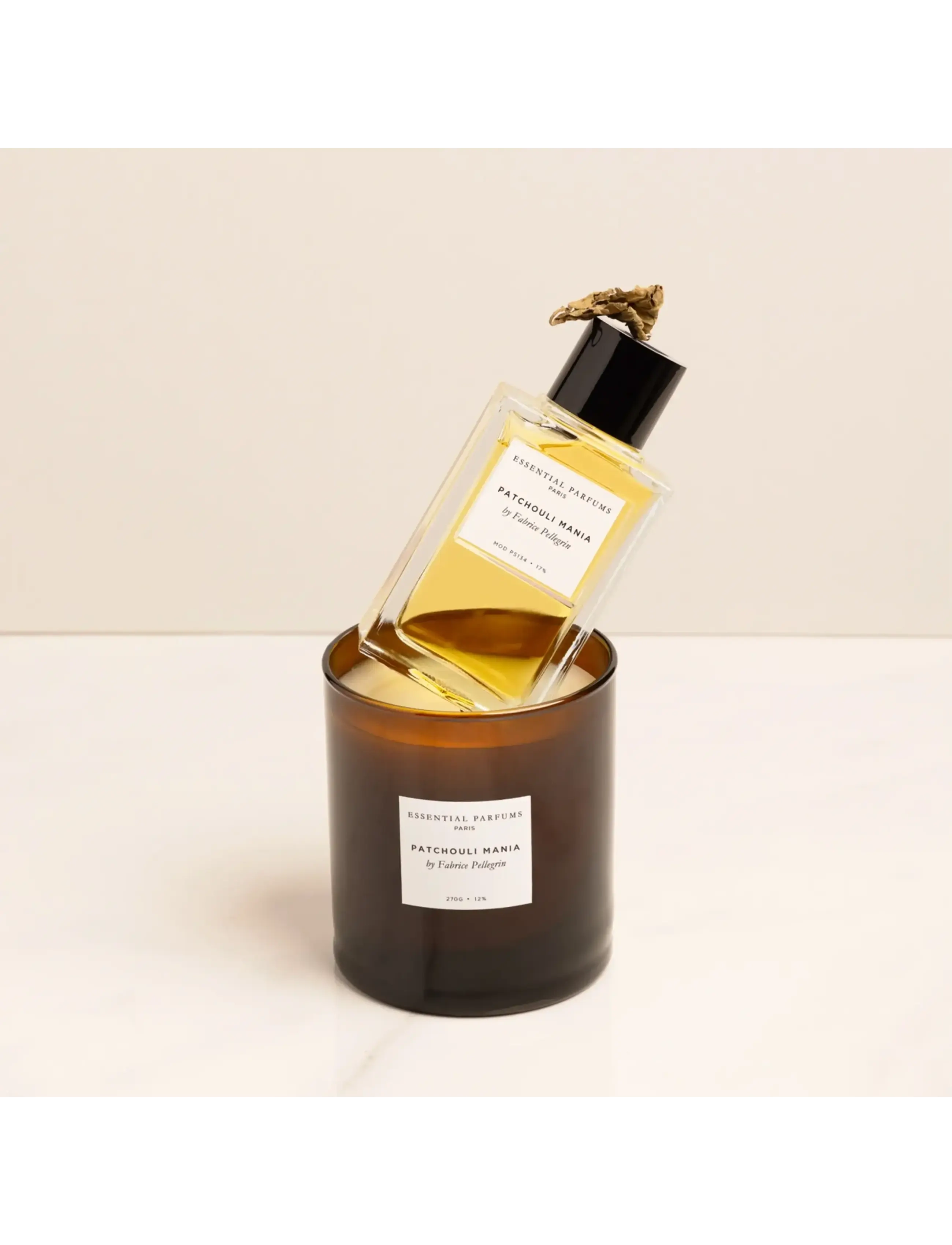 Essential Parfums - Patchouli Mania By Fabrice Pellegrin Candle 270g - Över 500 kr - clear - 2