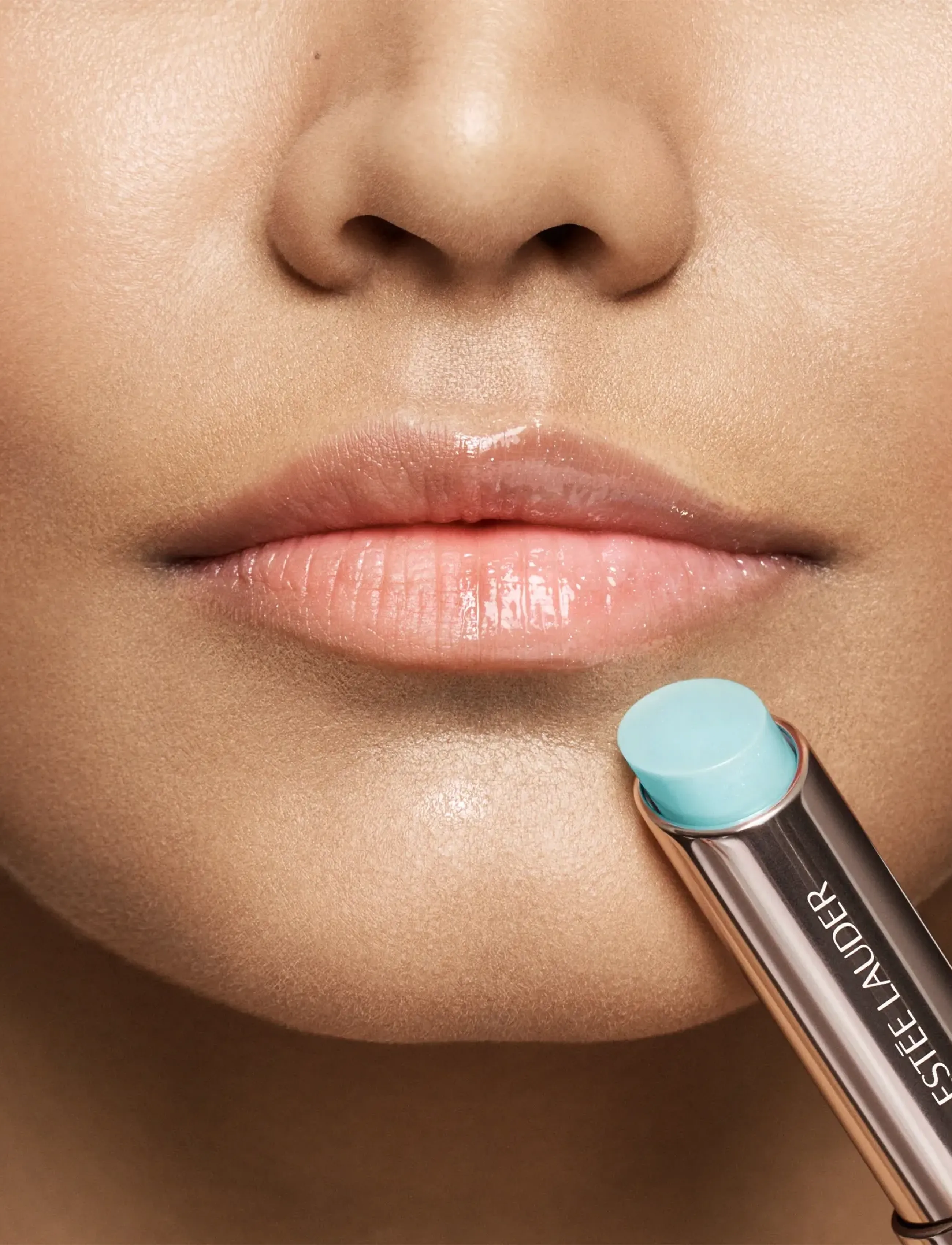 Estée Lauder Futurist Hydraplump Lip Balm, 2.8 G, Blue, Lip Care > Lip Balm, Dame