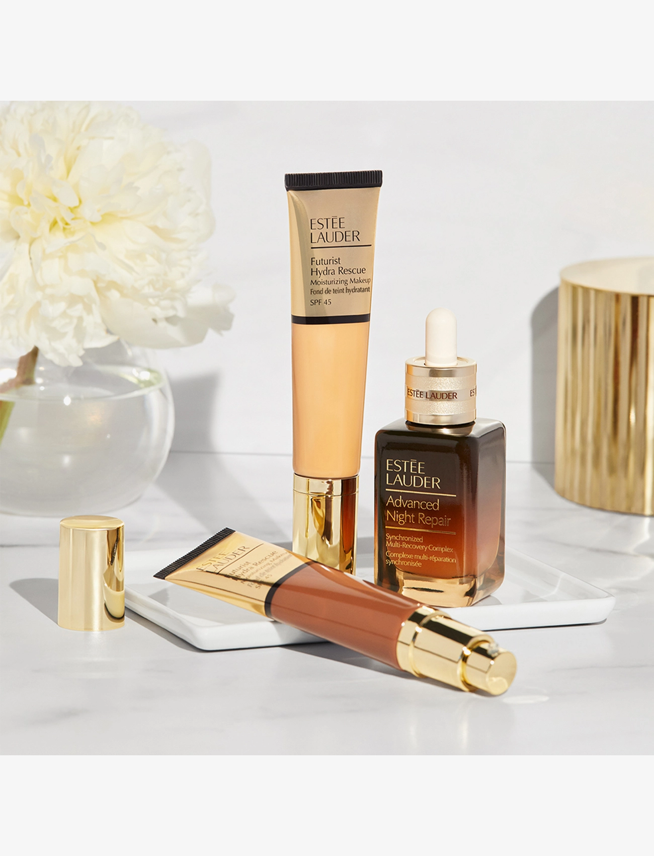 Estée Lauder - Futurist Hydra Rescue Moisturizing Makeup SPF45 - 5n2 amber honey - 3