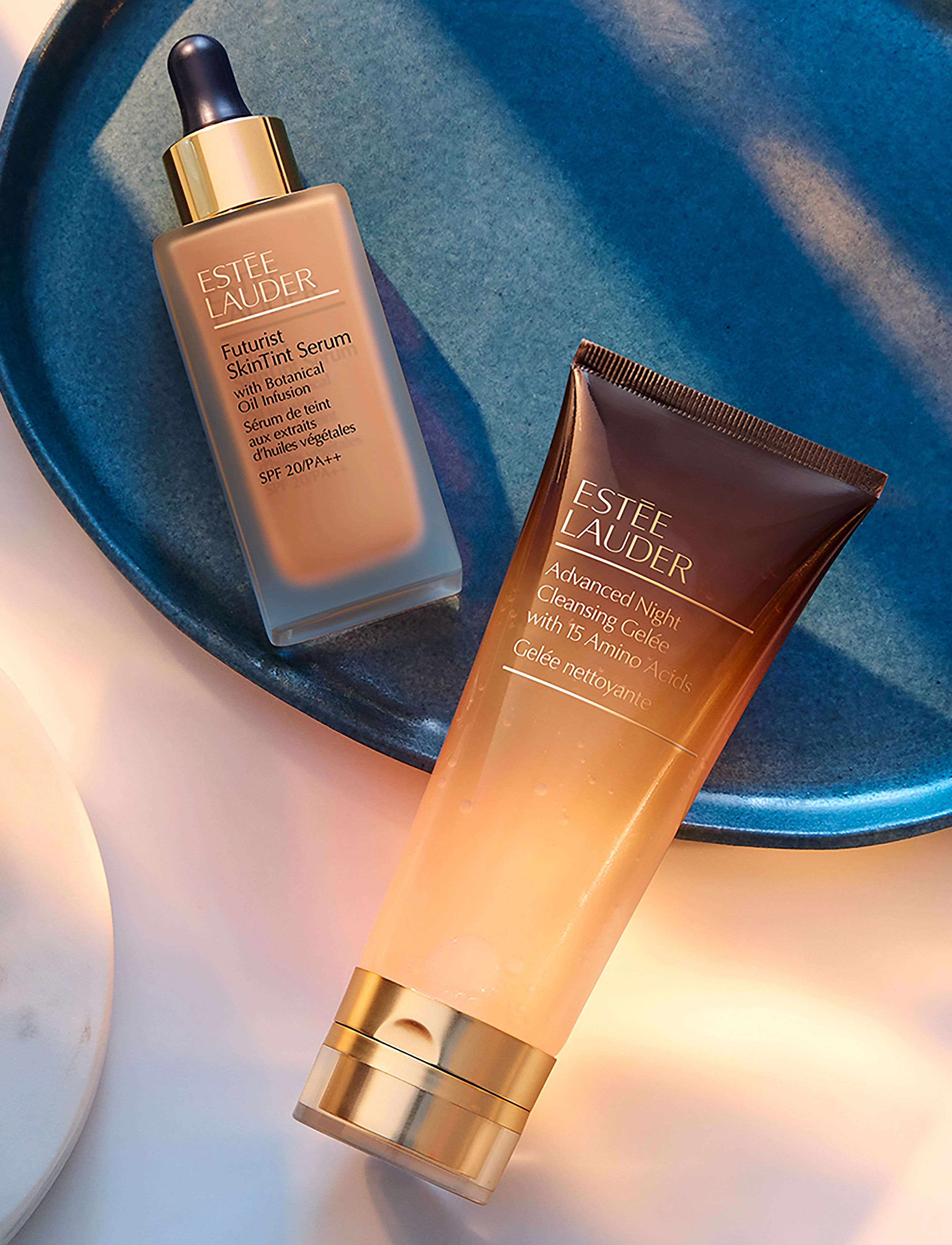 Estée Lauder - Futurist Skin Tint Serum Foundation SPF20 - smink - 4n2 spiced sand - 5