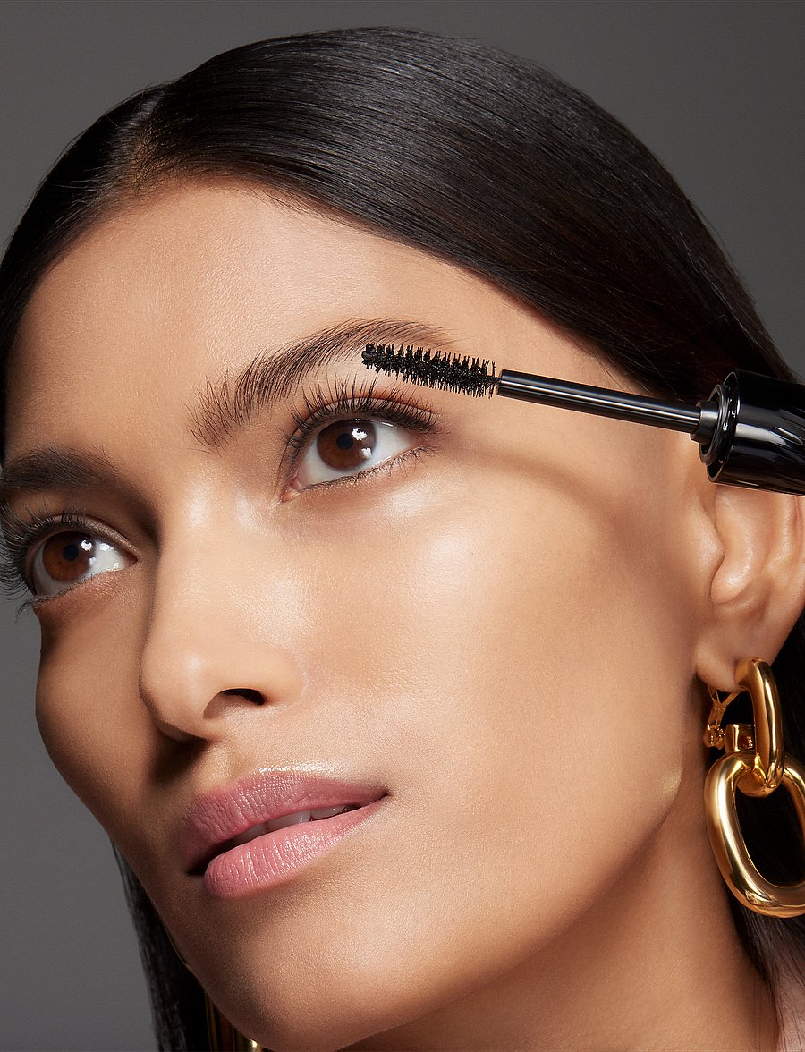 Estée Lauder - Turbo Lash Volume + Length Mascara - augu og augabrúnir - 01 black - 0