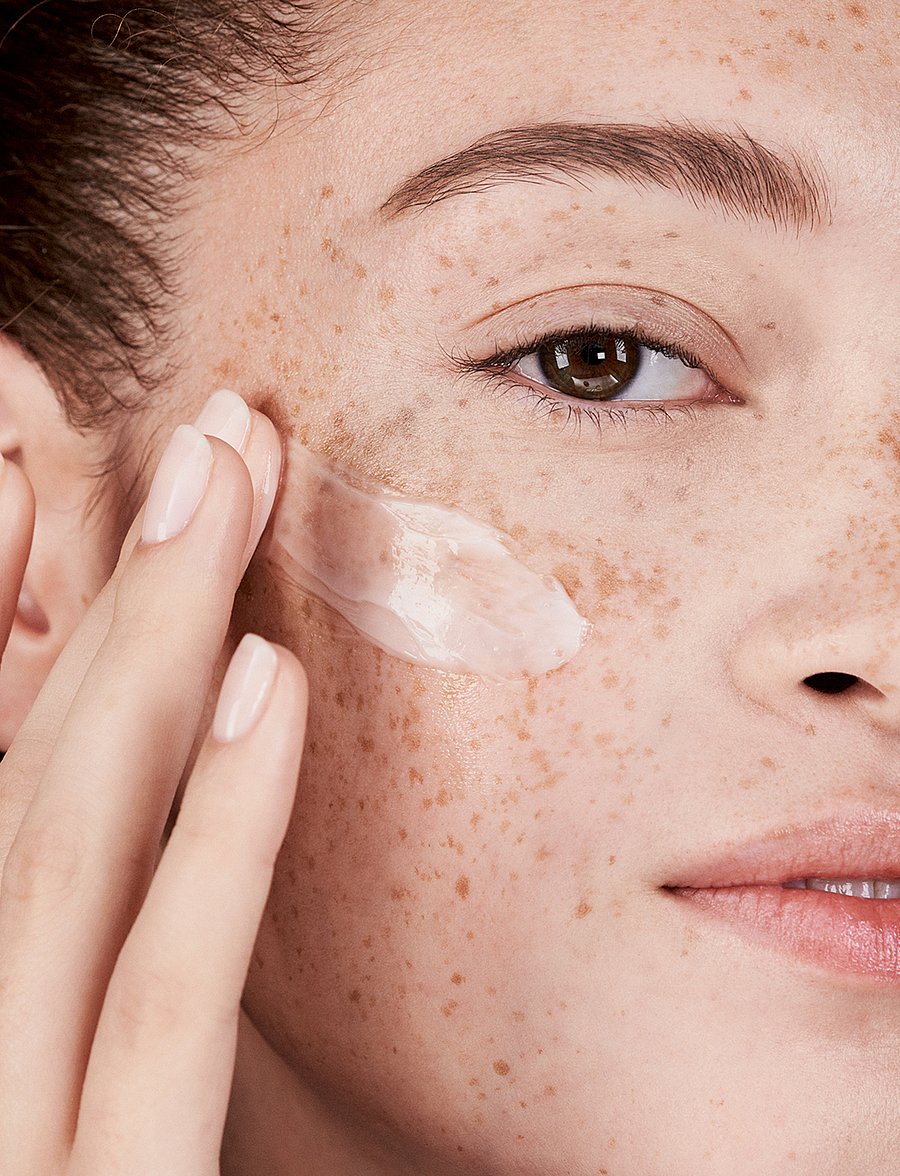 Estée Lauder - DayWear Anti-Oxidant Creme SPF 15 N/C - sommarens hudvård - clear - 1