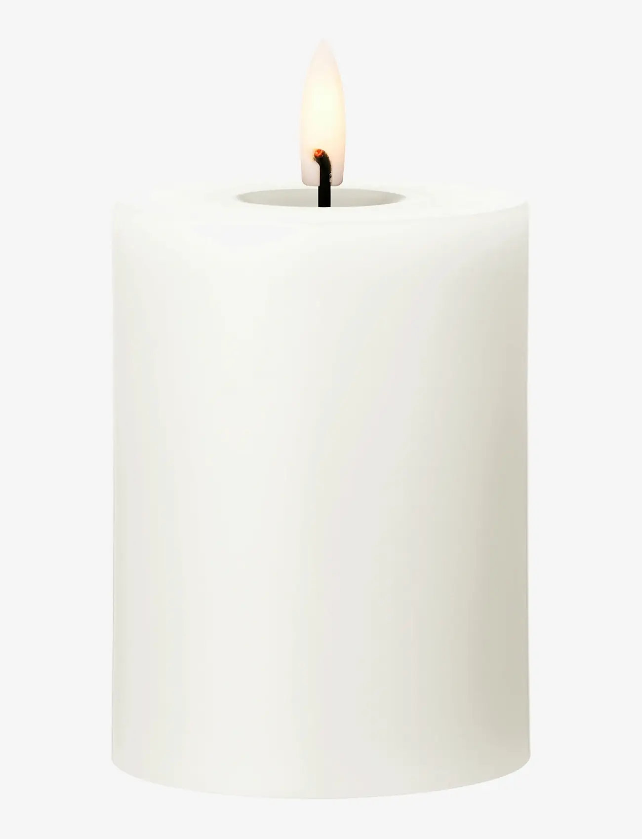 ester & erik - LED pillar candle 10cm - led candles - 10 silky - 0