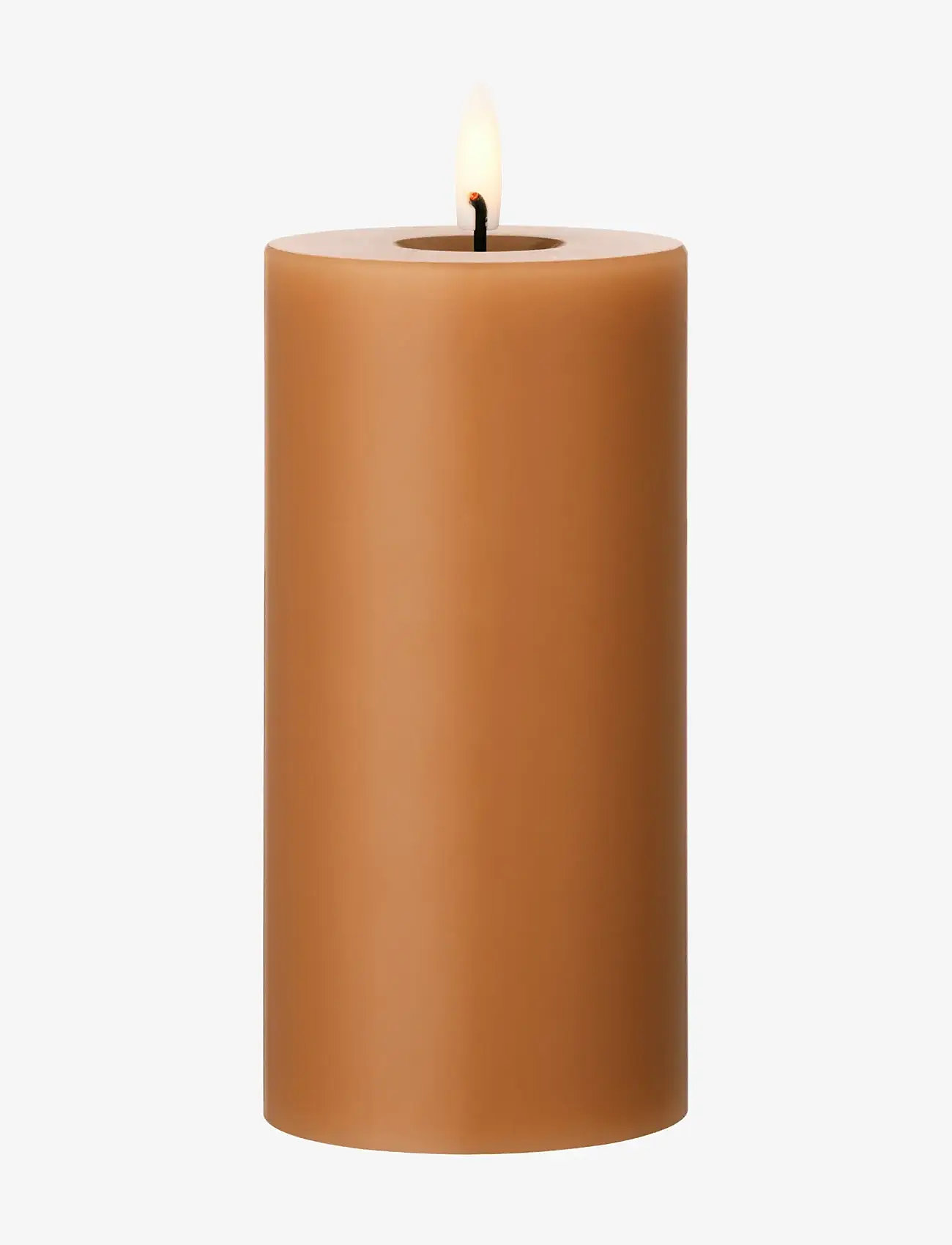ester & erik - LED pillar candle 15cm - led lys - 23 raw toffee - 0