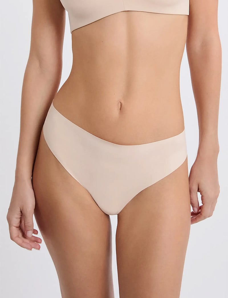 Etam - PURE FIT - STRING - nahtlose slips - cream - 5