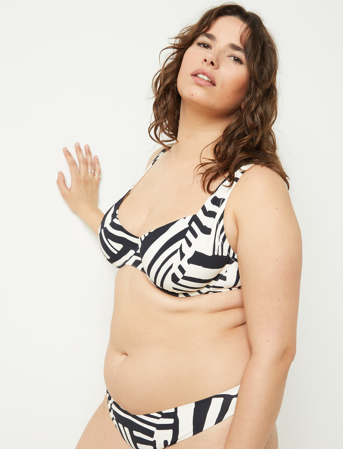 Etam Novia Sc Classique Bikini tops Boozt