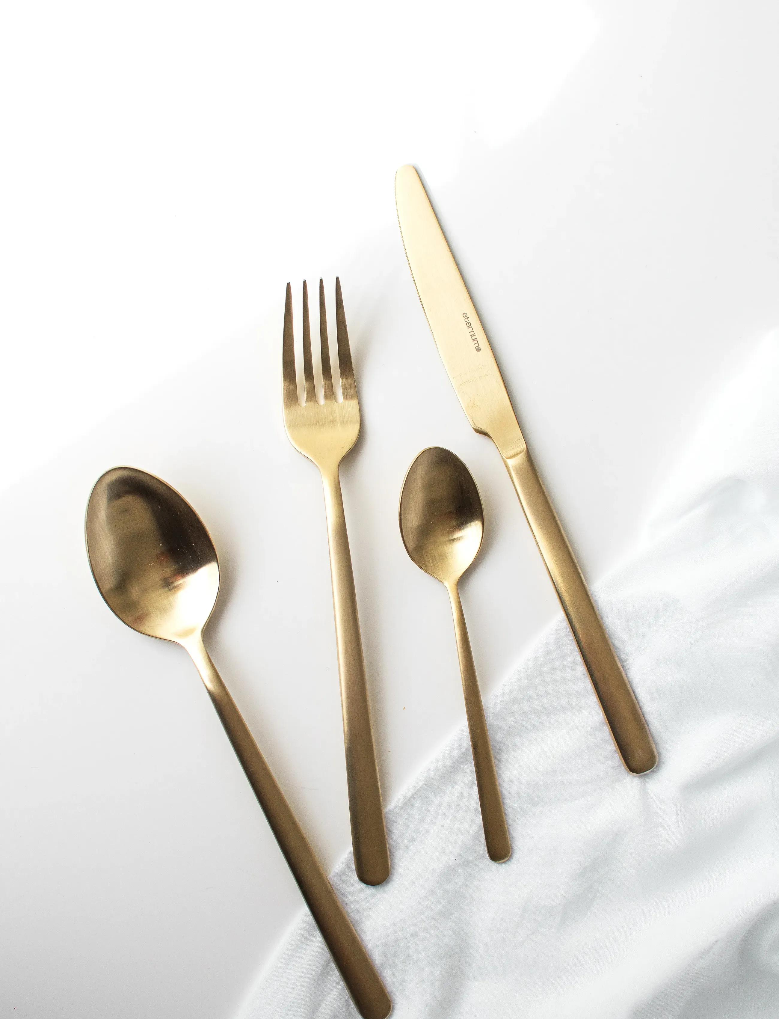 Eternum Eternum Nardo Cutlery Set - 16 parts - Borddekning - CHAMPAGNE / gold