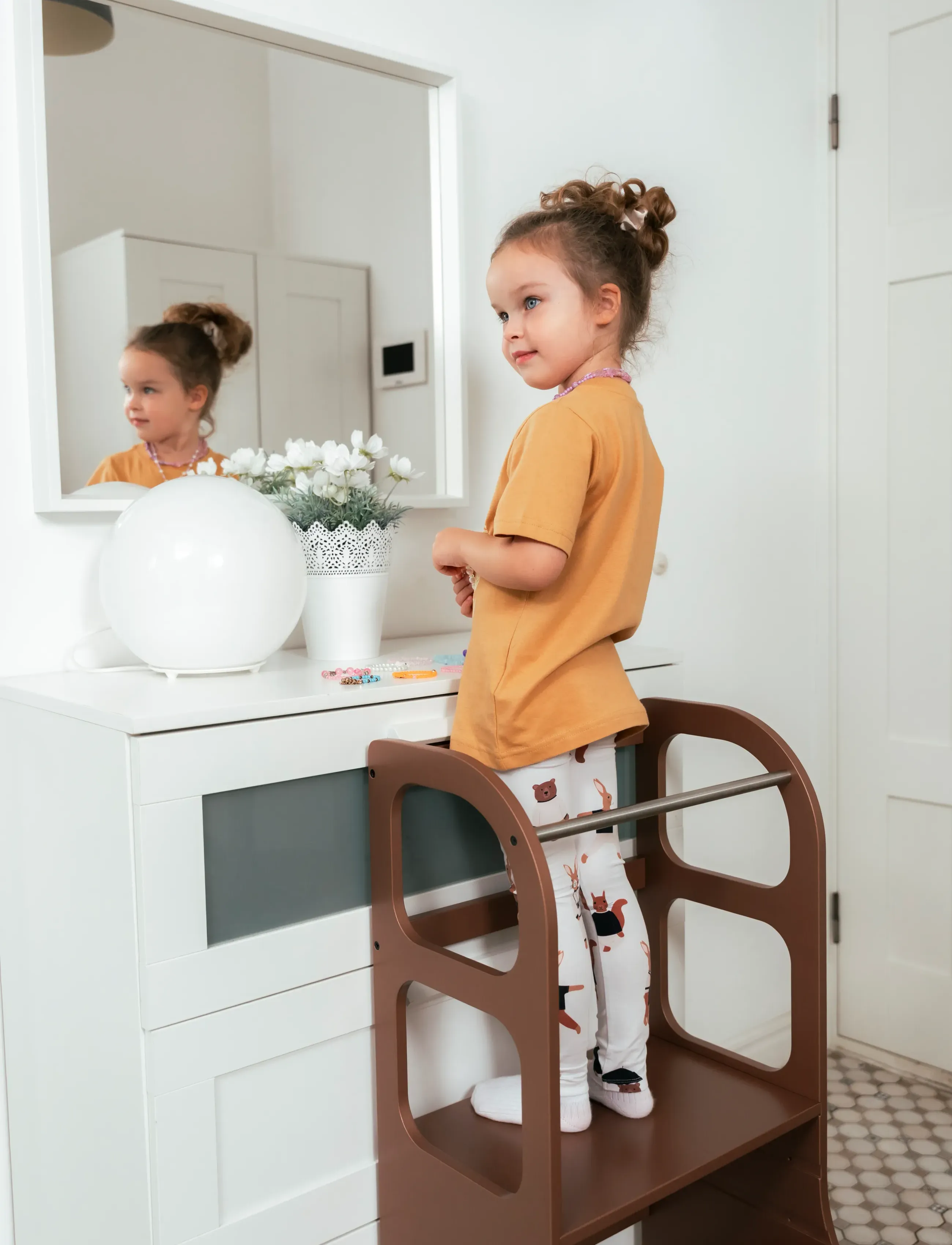 Ette Tete - STEP UP Adjustable Height Helper Tower - læringsstårn - mocha - 5