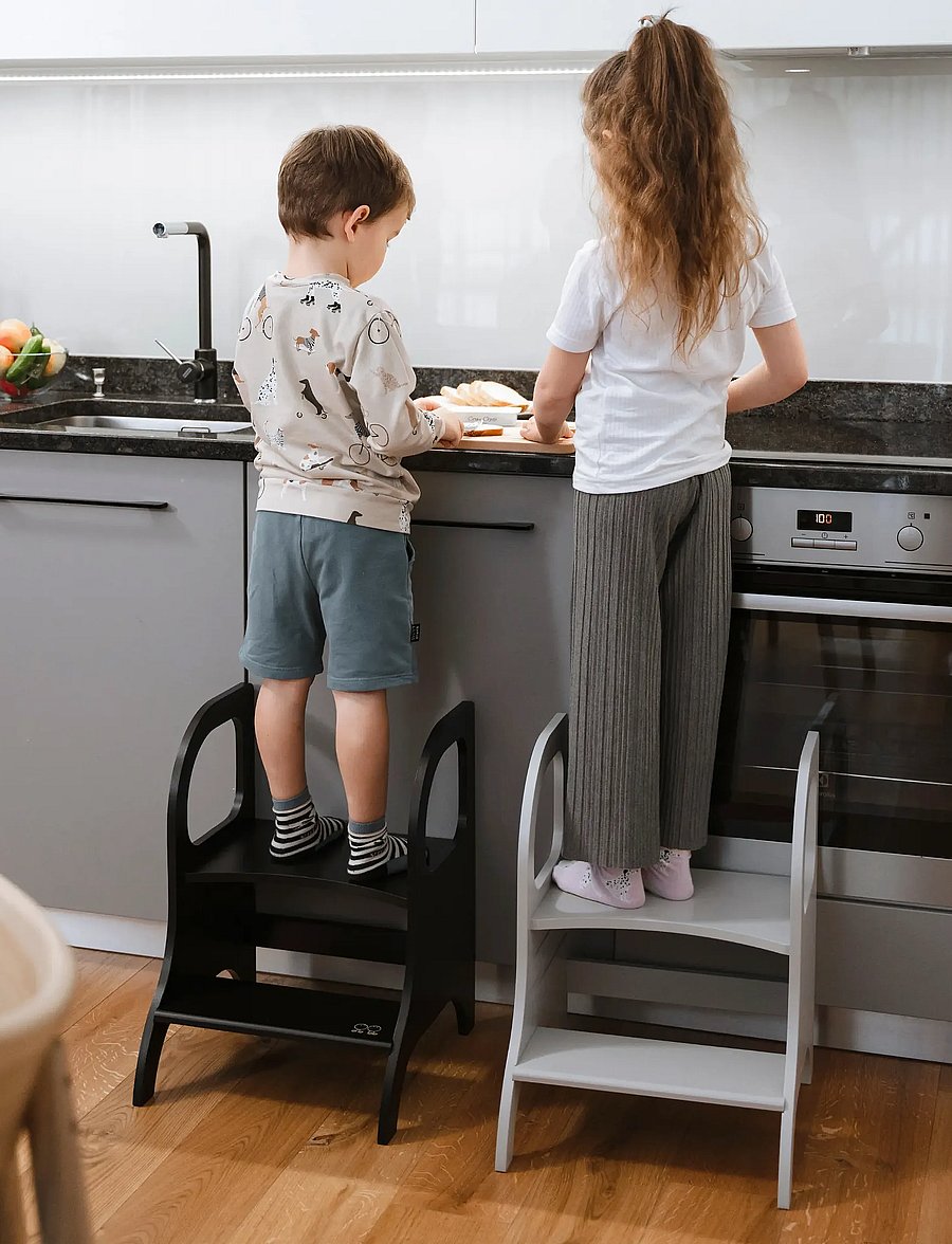 Ette Tete - MIIMO® Adjustable Height Step Stool - oppimistorni - black - 0