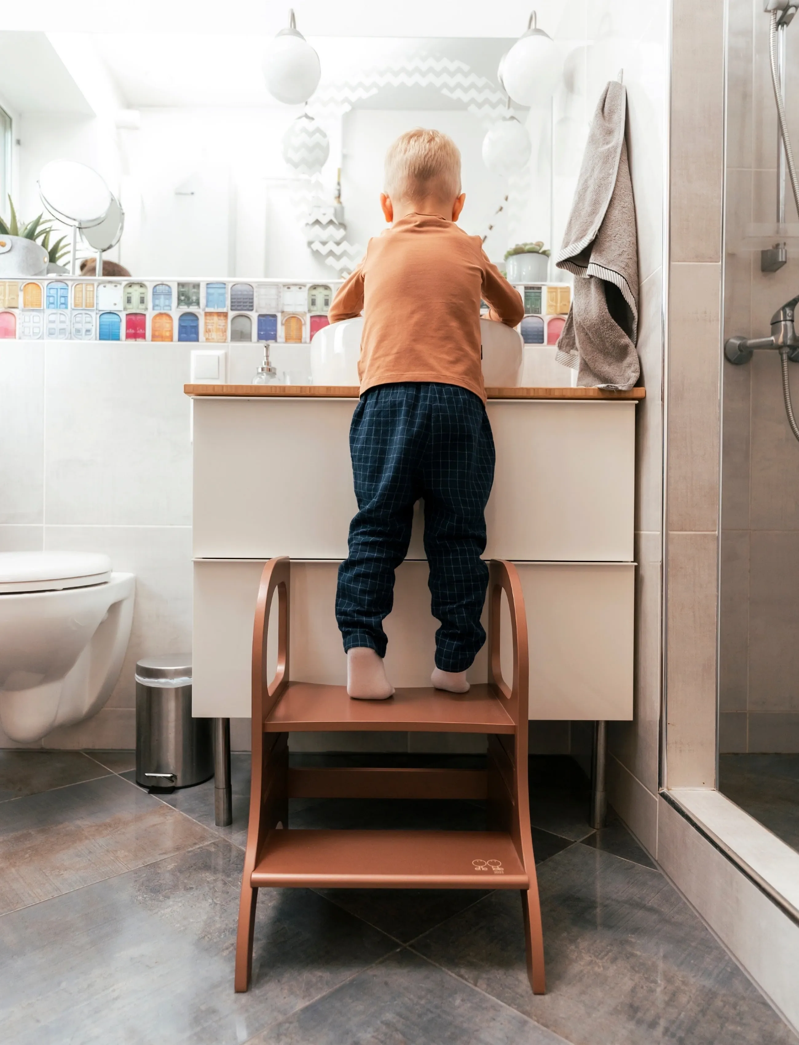 Ette Tete Miimo Adjustable Height Step Stool, One Size, Brown, Furniture > Motor Skills Furniture, Børn