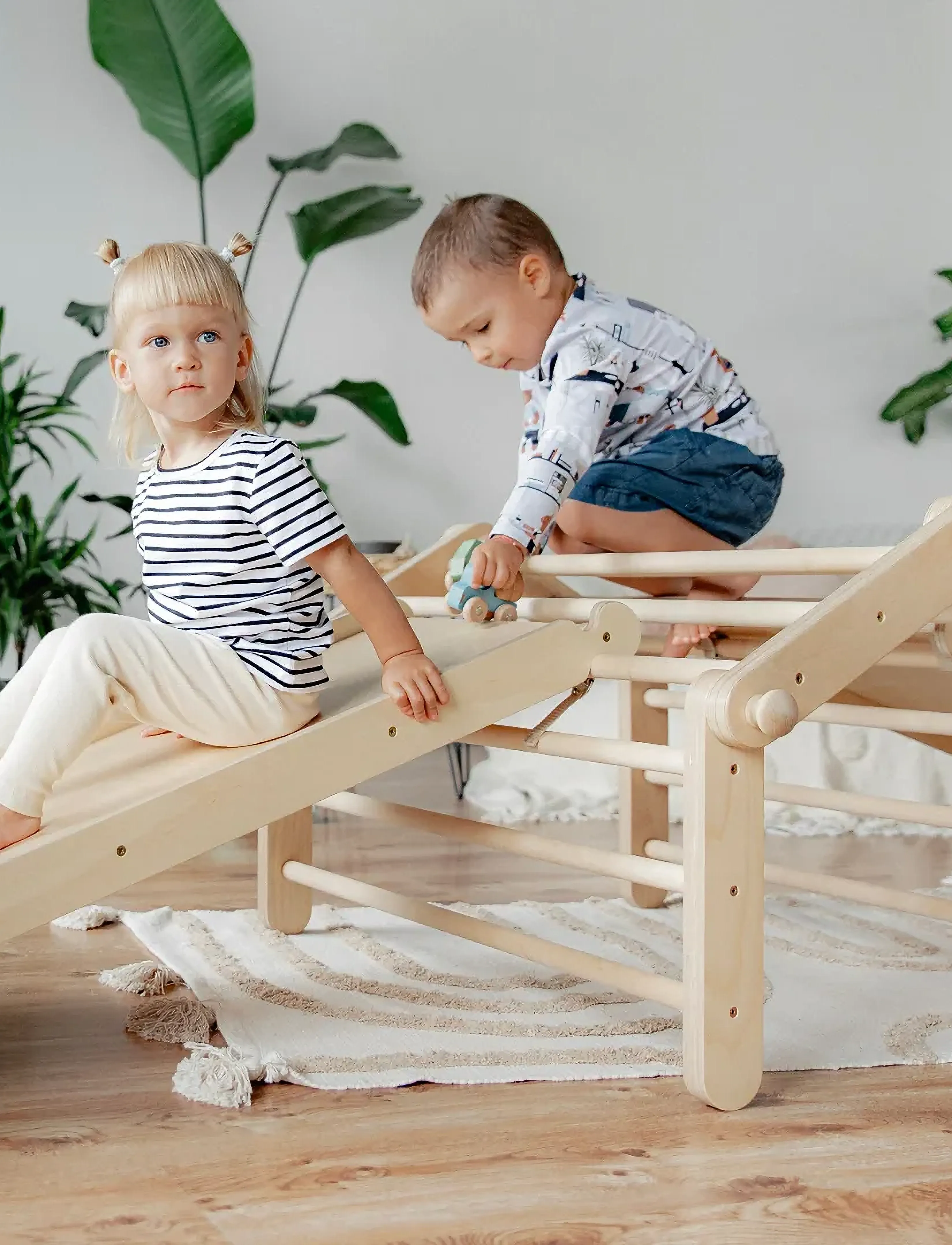 Ette Tete Mopitri 4-Segment Climbing Frame, 100X 82X 60 cm, Beige, Furniture > Motor Skills Furniture, Børn