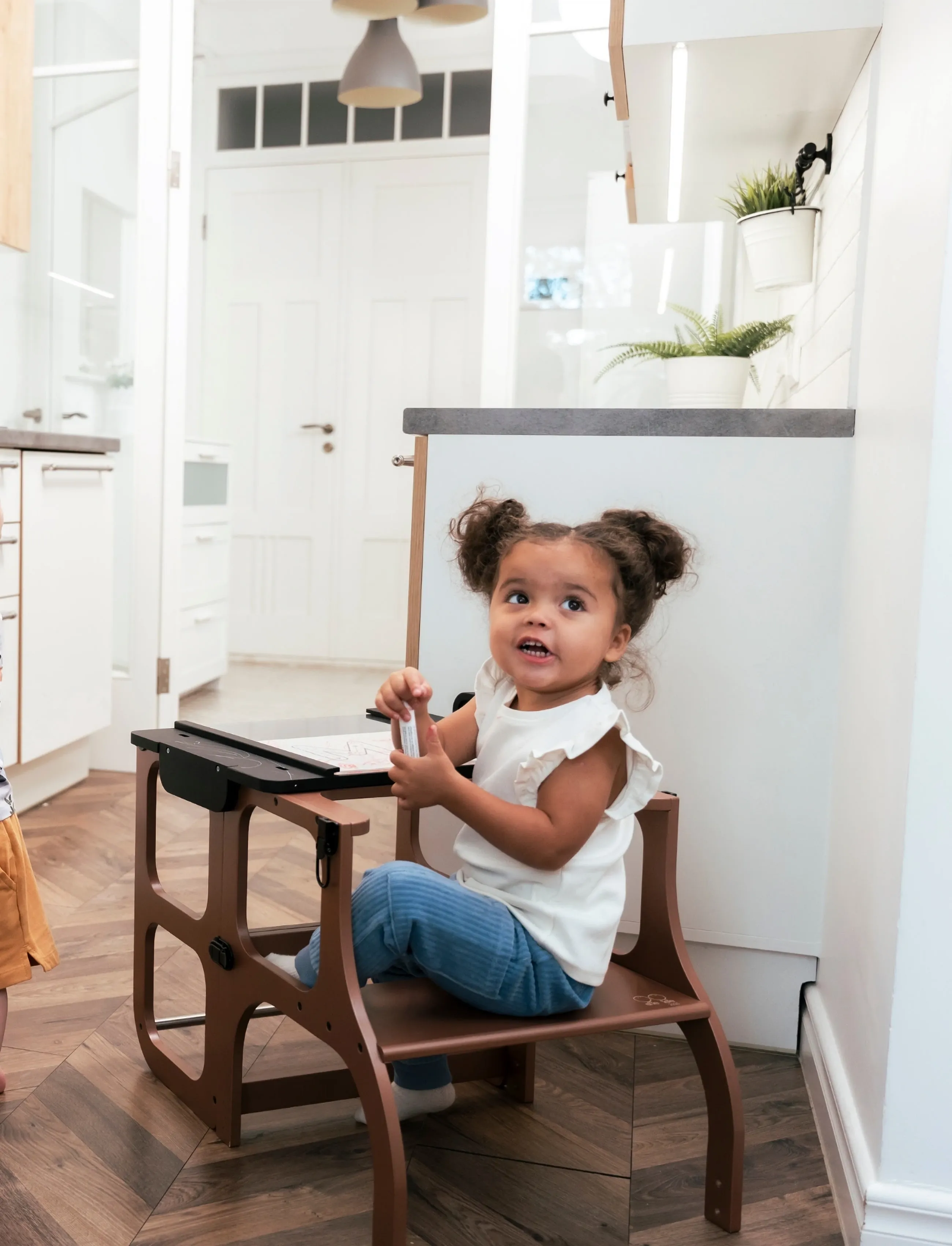 Ette Tete Step'n'sit Helper Tower Table, One Size, Furniture, Braun - Motor Skills Kinder