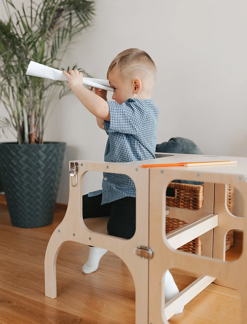 Ette Tete - STEP'n'SIT® Helper Tower - Table - torntool - wooden/brass - 3