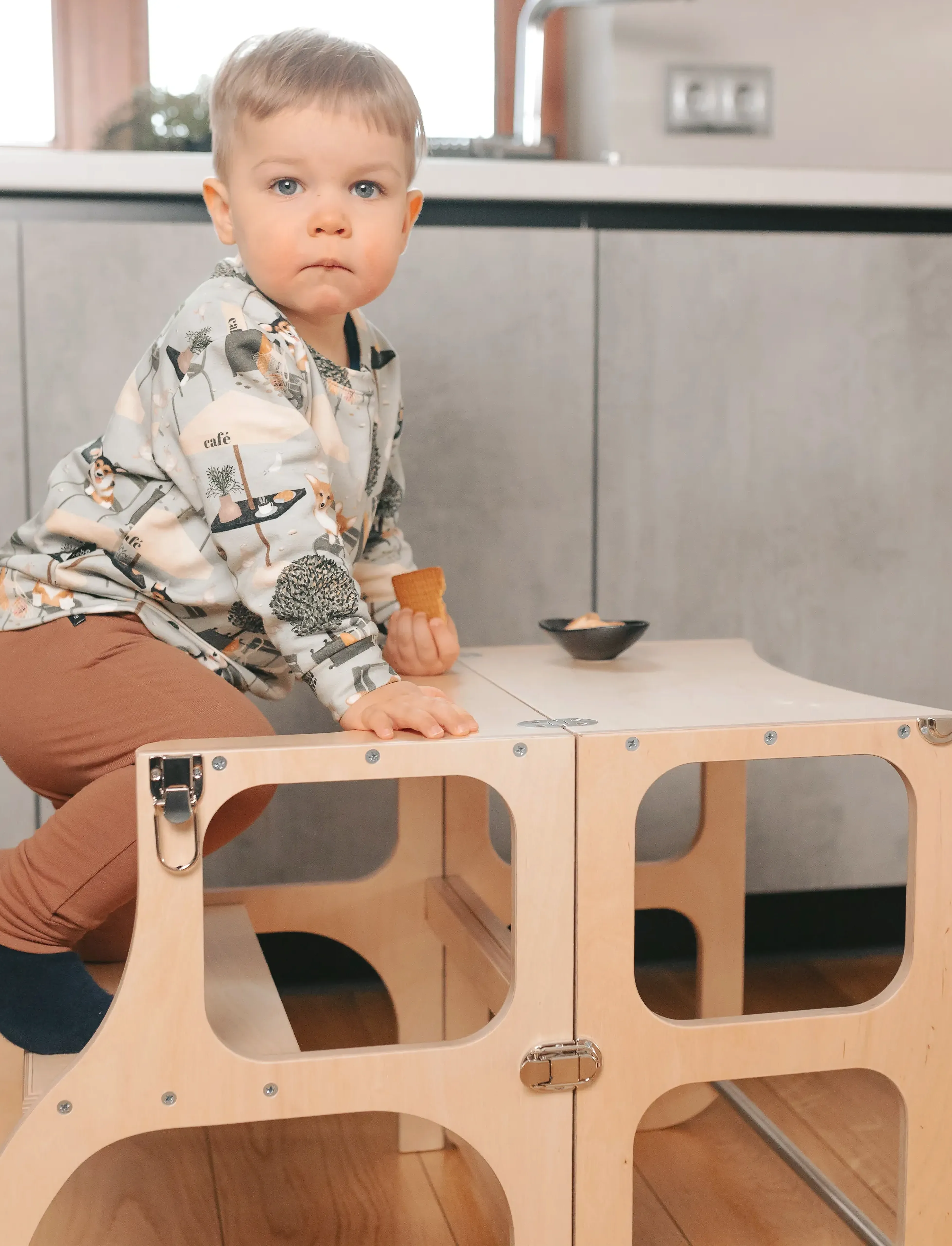 Ette Tete - STEP'n'SIT® Helper Tower - Table - oppimistorni - wooden/silver - 2