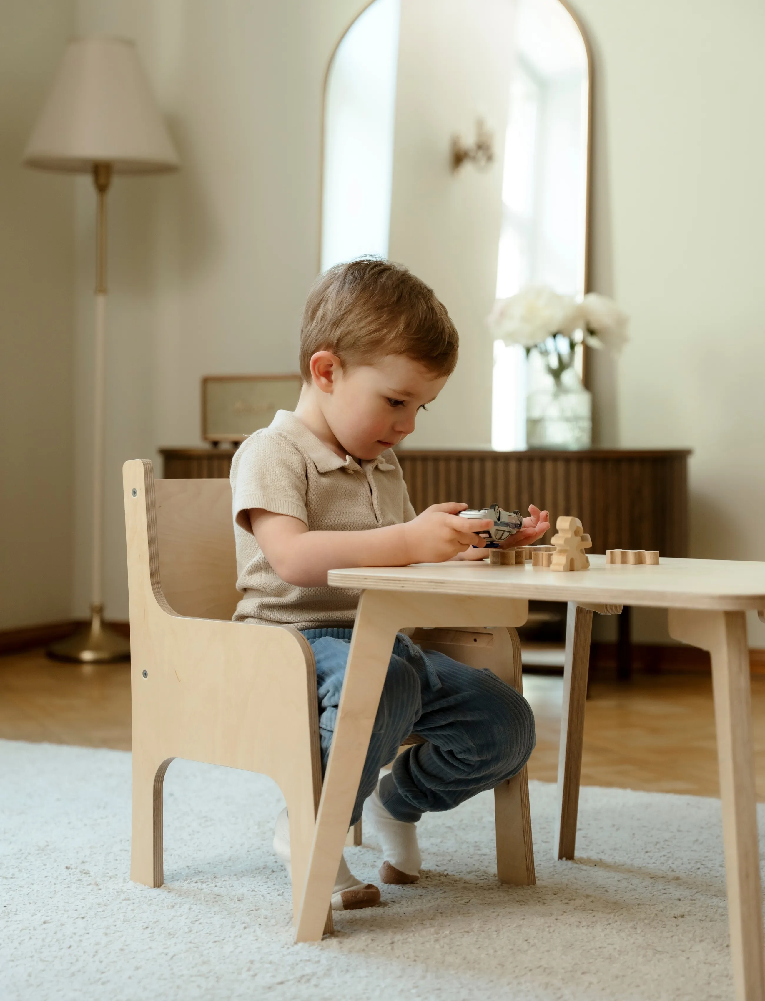 Ette Tete Tulla Dual-Height Table, SHORT AND LONG LEGS, Beige, Møbler > Borde, Børn