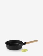 Eva Solo - Saute pan - frying pans & skillets - black - 4