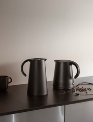 Eva Solo - Rise electric kettle1.2l Black - najniższe ceny - black - 5