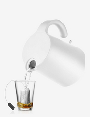 Eva Solo - Rise electric kettle 1.2l White - kettles & water boilers - white - 0