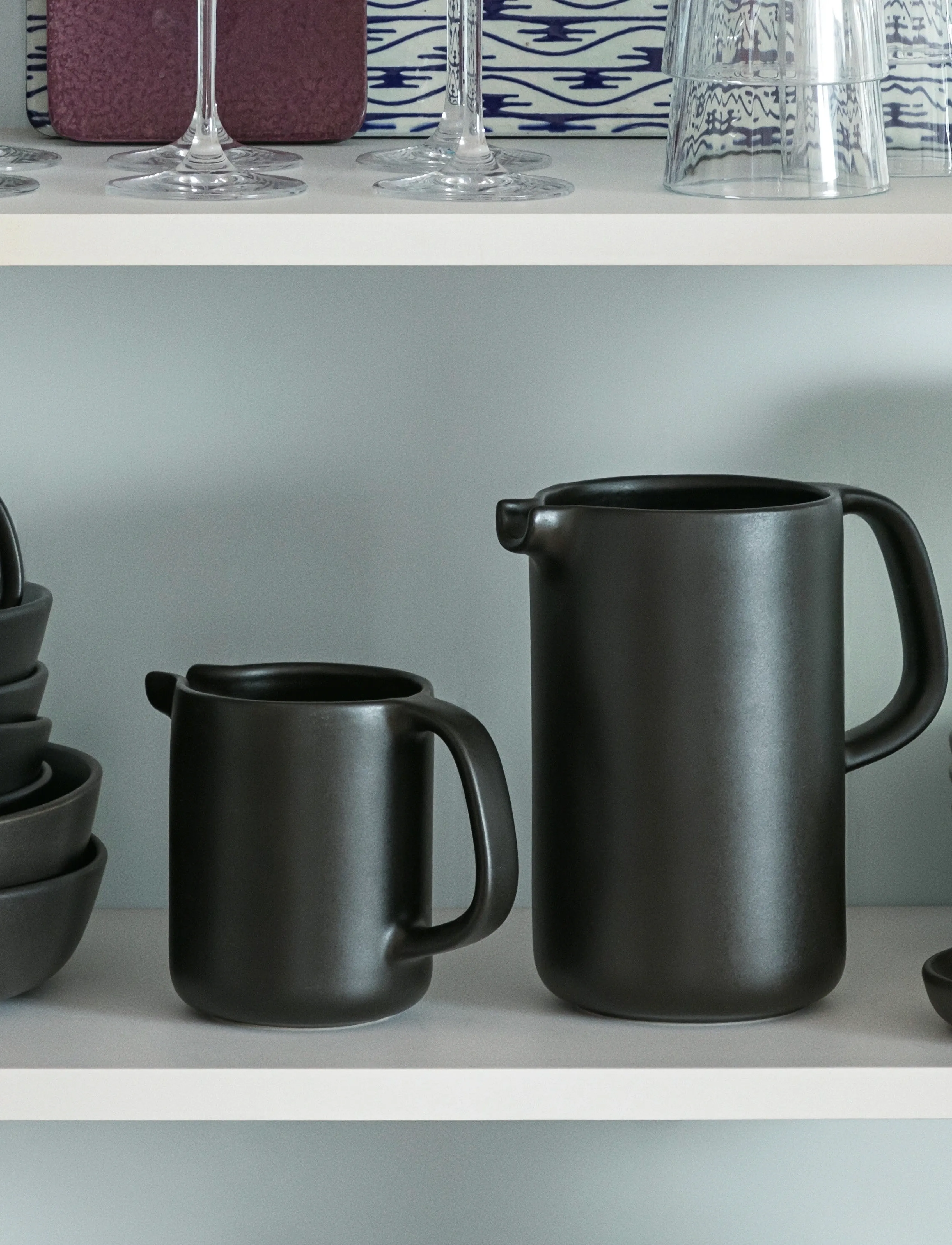Eva Solo Nordic Kitchen Cylinder Kande 1,0 L, 1 Jugs & Carafes, Schwarz - Water Carafes Jugs, Homeware