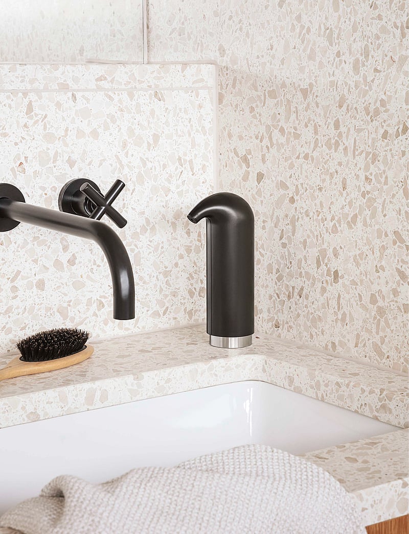 Eva Solo - Soap dispenser - pompes à savon, tasses à savon et porte-savons - matt black - 2