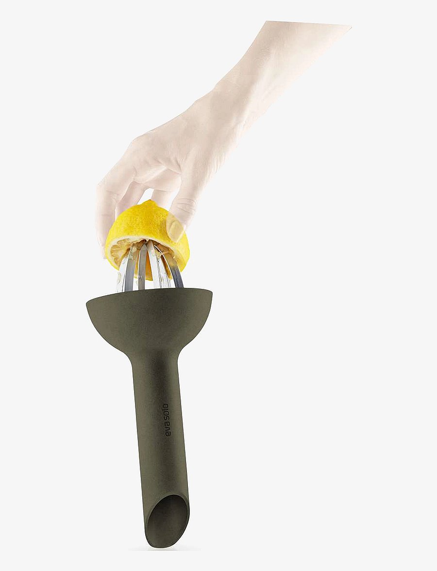 Eva Solo - Citrus press Green tool - zitruspressen - green - 2