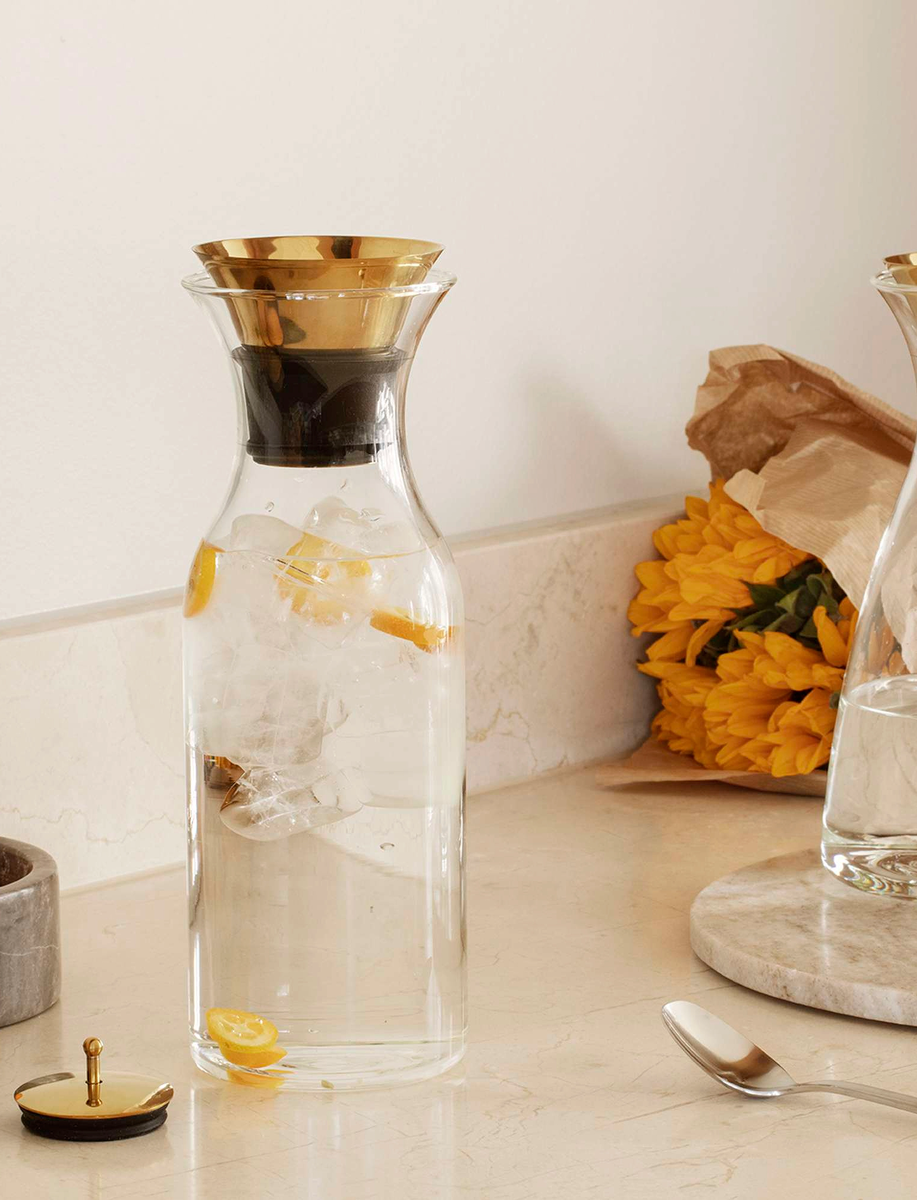 Eva Solo - Carafe drip-free 1.0 l brass - brass - 4