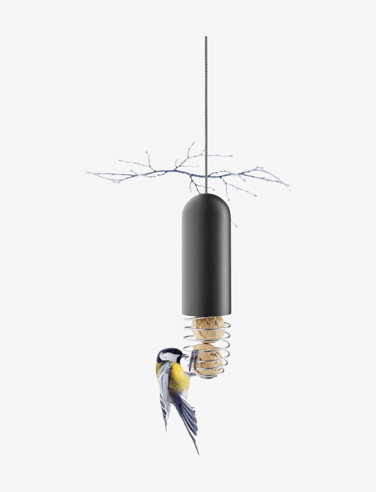 Eva Solo - Hanging suet bird feeder - aukahlutir fyrir garðinn - black - 4