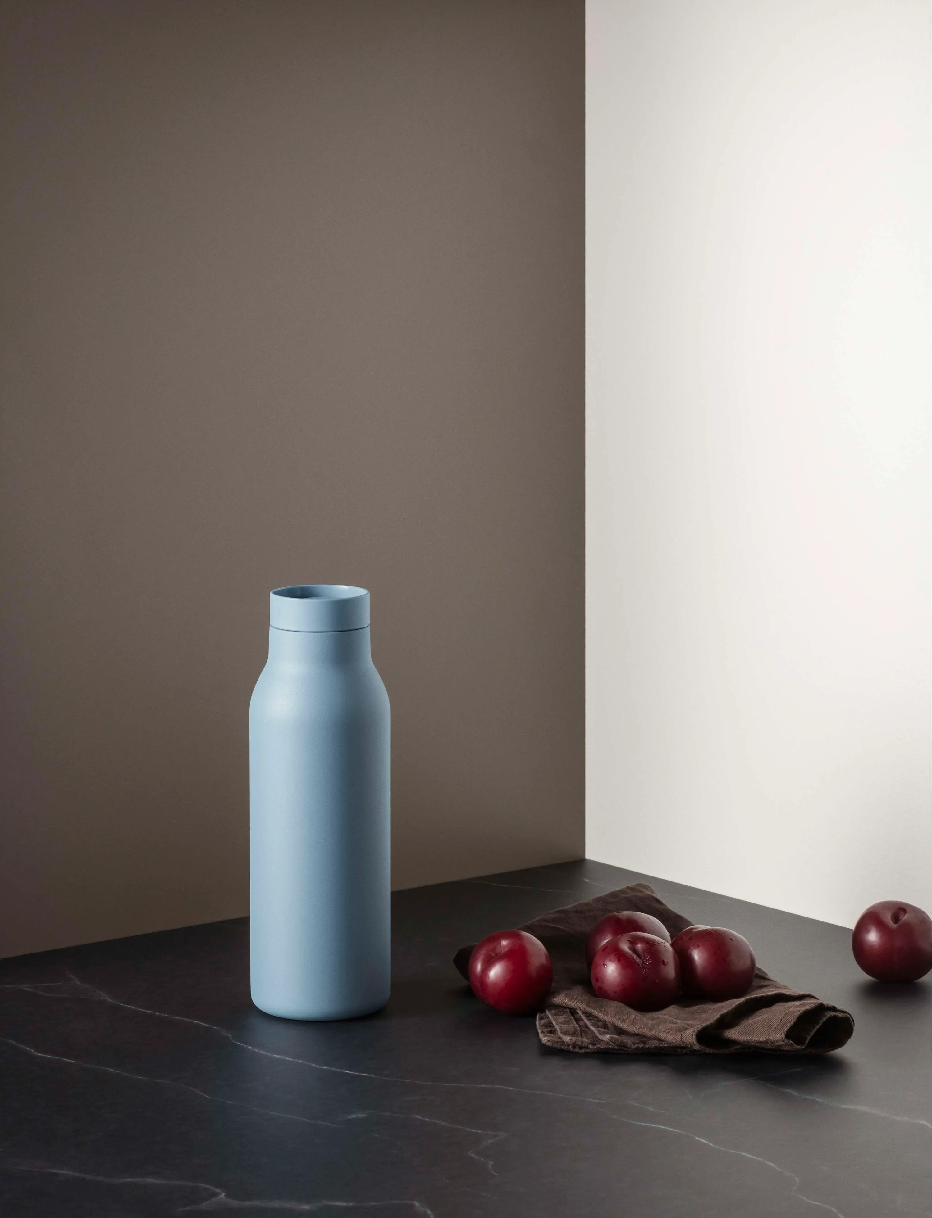 Eva Solo Urban Termoflaske 0,5 L Dusty Blue, 50 CL, Kitchen, Blau - Thermal Bottles, Homeware