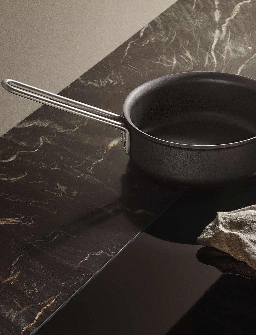 Eva Trio - Professional Sauté pan 24 cm ceramic Slip-Let® coating - black - 5