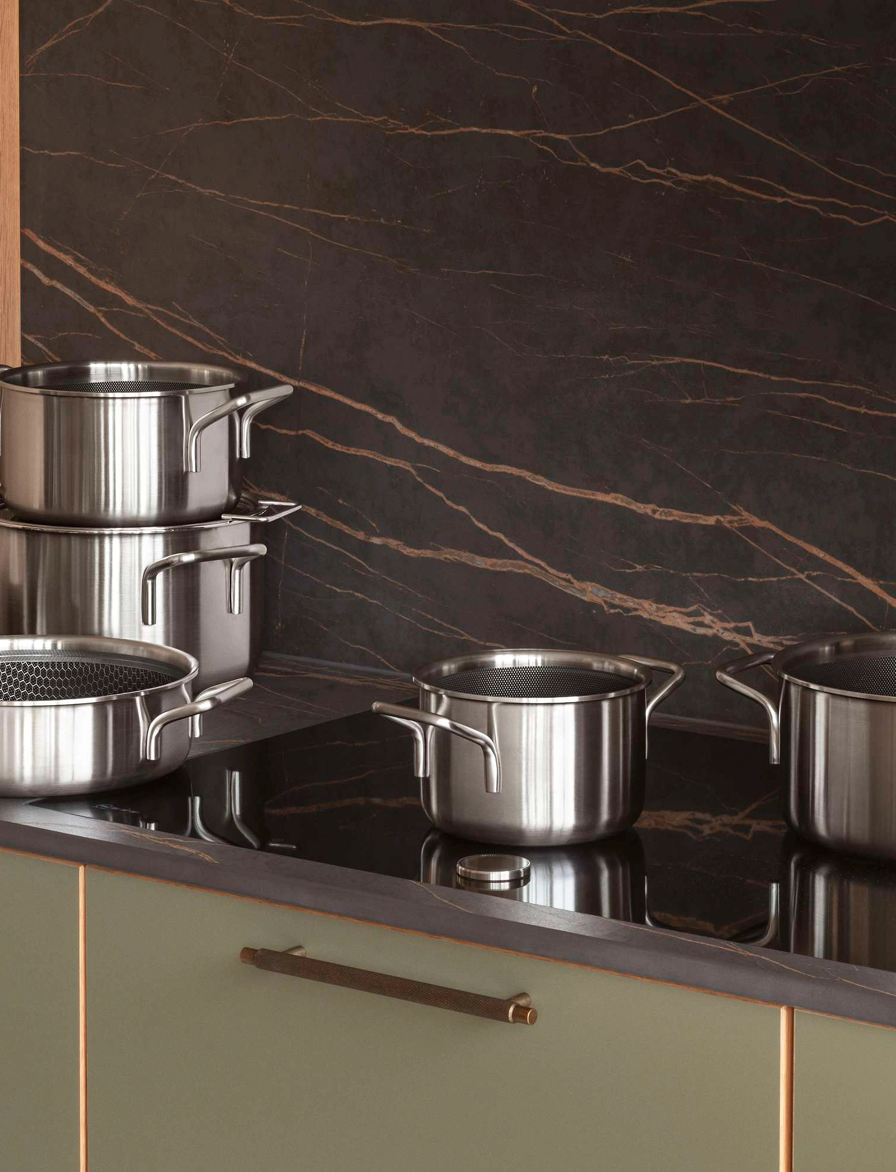 Eva Trio Multi Gryde 4,8 L 24 Cm Mosaic Keramisk Slip-Let Belægning, 4.8LØ24 cm, Pots & Pans, Silber - Saucepans, Homeware