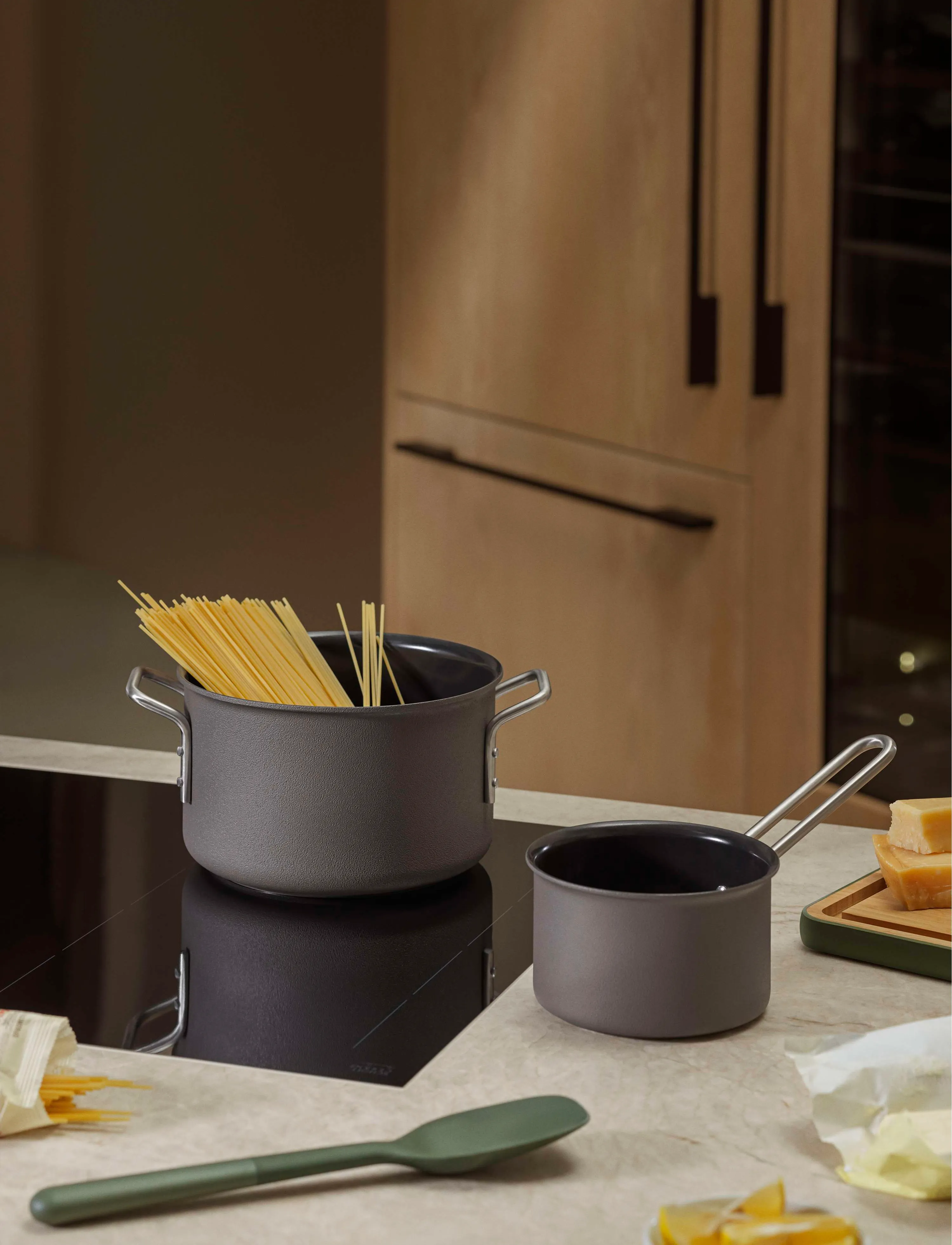 Eva Trio Grey Line Kasserolle 1,8 L 16 Cm Keramisk Slip-Let , 1.8LØ16 cm, Pots & Pans, Silber - Saucepans, Homeware